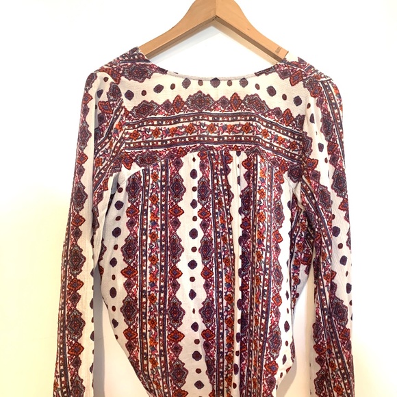 Hollister Bohemian Patterns Long Sleeves Shirt - Picture 2 of 6